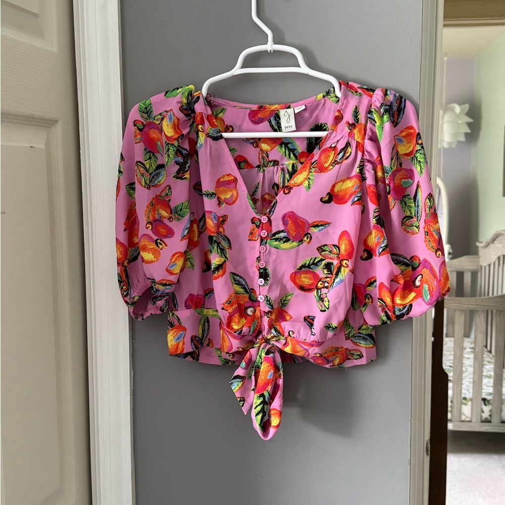 Joie Puff Sleeve Cropped Blouse in Pink and Orange